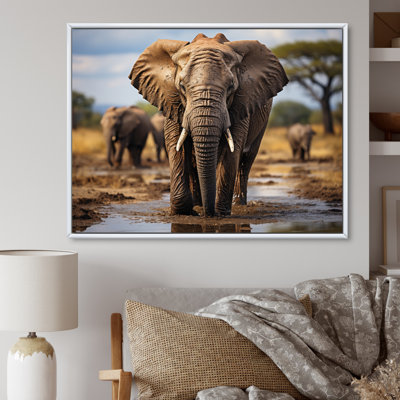 " Elephant Majestic Guardian "