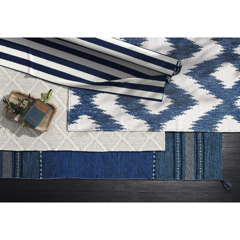 Adrienne Striped Indoor / Outdoor Rug, Rectangle 7'10" x 10'10"