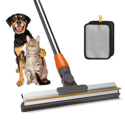 Râteau à tapis 2-en-1 pour l'épilation des animaux de compagnie, râteau à tapis à longues poignées de 60 po avec tiges en acier inoxydable et dents de cuivre, outil pour épiler les poils de chien et de chat pour le tapis, les escaliers, le canapé et le lit pour animal de compagnie