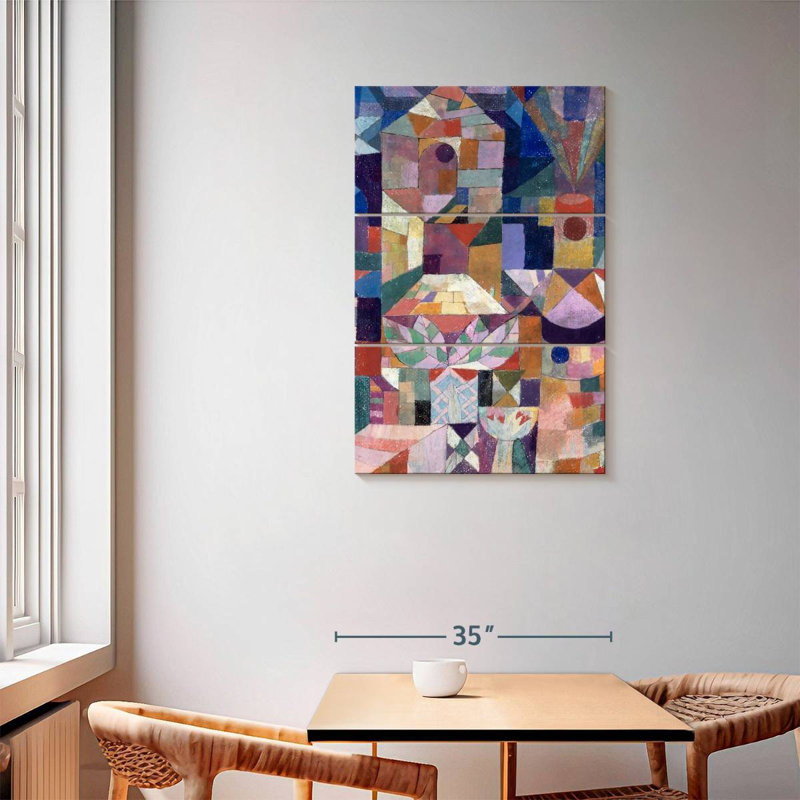 Avery Burggarten, 57" H x 36" W