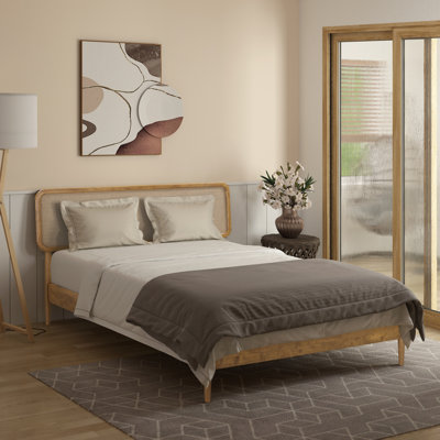 Lit plateforme en bois massif NTC avec tête de lit et lattes silencieuses NTC, style Mid-Century moderne, capacité de poids de 1 000 lb, assemblage sans effort, aspect grand teck