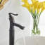 Robinet de salle de bain à un trou-70875919