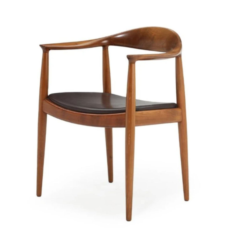 Chaise de salle à manger Gilligan - Structure en bois massif avec revêtement en similicuir, fauteuil pour la cuisine, la salle à manger ou l'espace de vie