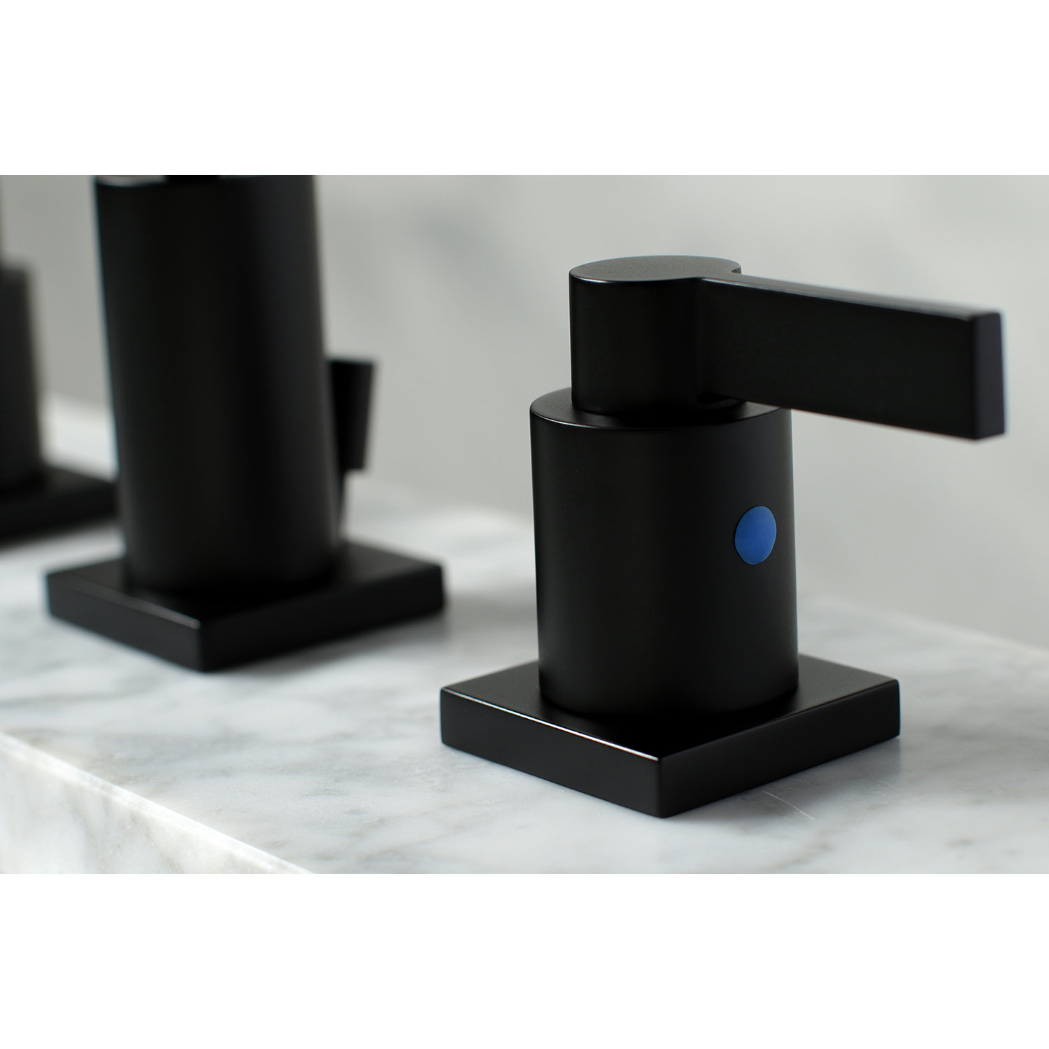 NuvoFusion Widespread Bathroom Faucet with Drain, Matte Black
