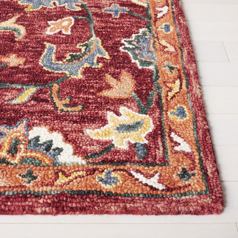 Vahakn 147 Area Rug In Red / Rust, Rectangle 5' x 8'