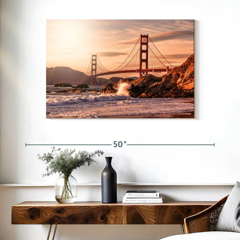 Lilie Sunlit Golden Gate Bridge, H 26 po x l 39 po