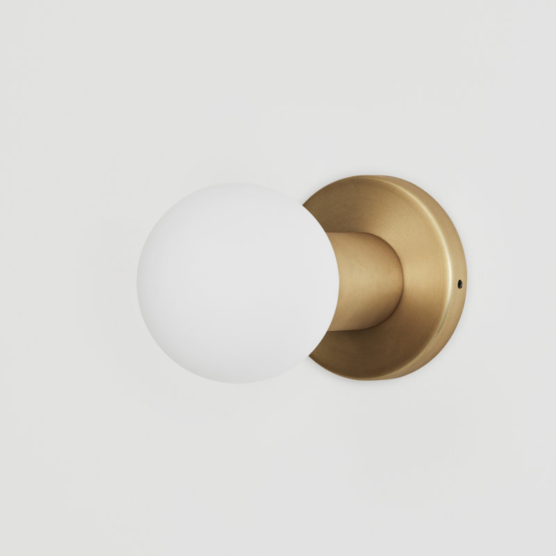 Lochan 1 - Light Armed Sconce, Brass