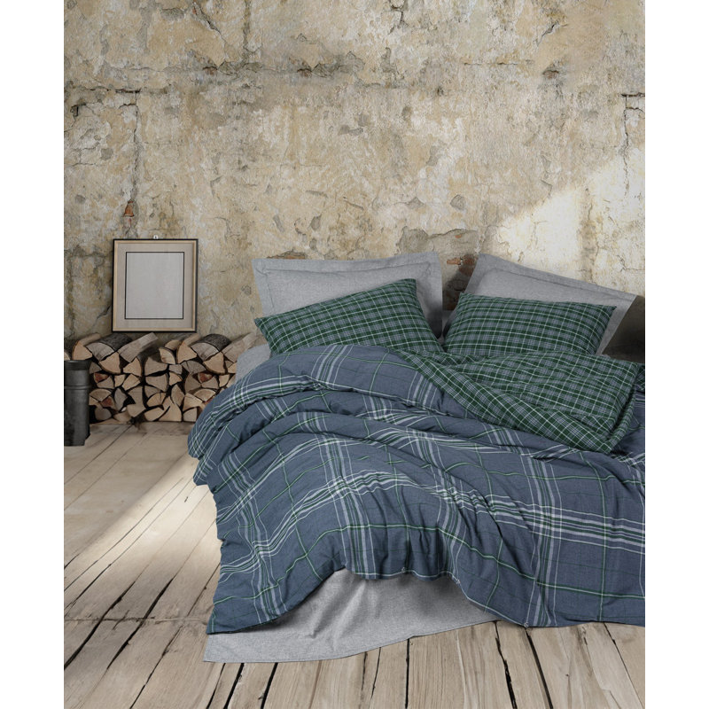 XXL Quilt Cover Set, Blue, 61 x 87 Duvet Cover & 31 x 31 Pillowcase | 50% Cotton / 50% Polyester, Machine Washable, 145 Thread Count, Button Closure for Duvet & Envelope Closure for Pillowcase | Soft & Stylish Bedding Solution