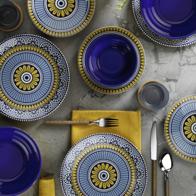 Keltner Porcelain China Dinnerware Set 24 Piece - Service for 6