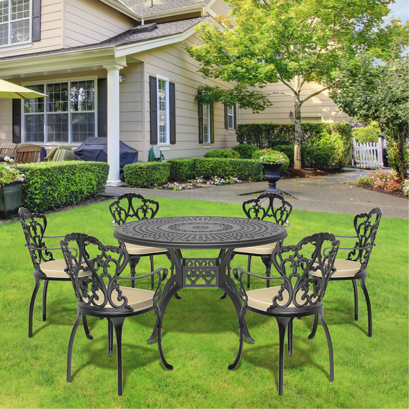 Ensemble de 7 pièces de mobilier de patio en aluminium coulé avec cadre noir et coussins de siège