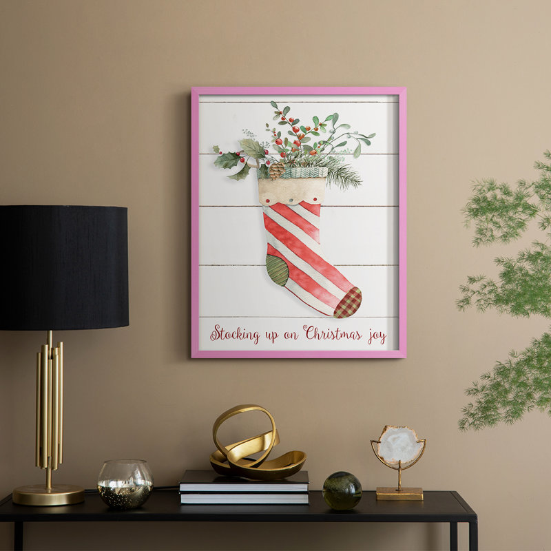 Comfy Cozy Stocking II, reproduction encadrée - bois massif, Rose, H 11 po x l 9 po