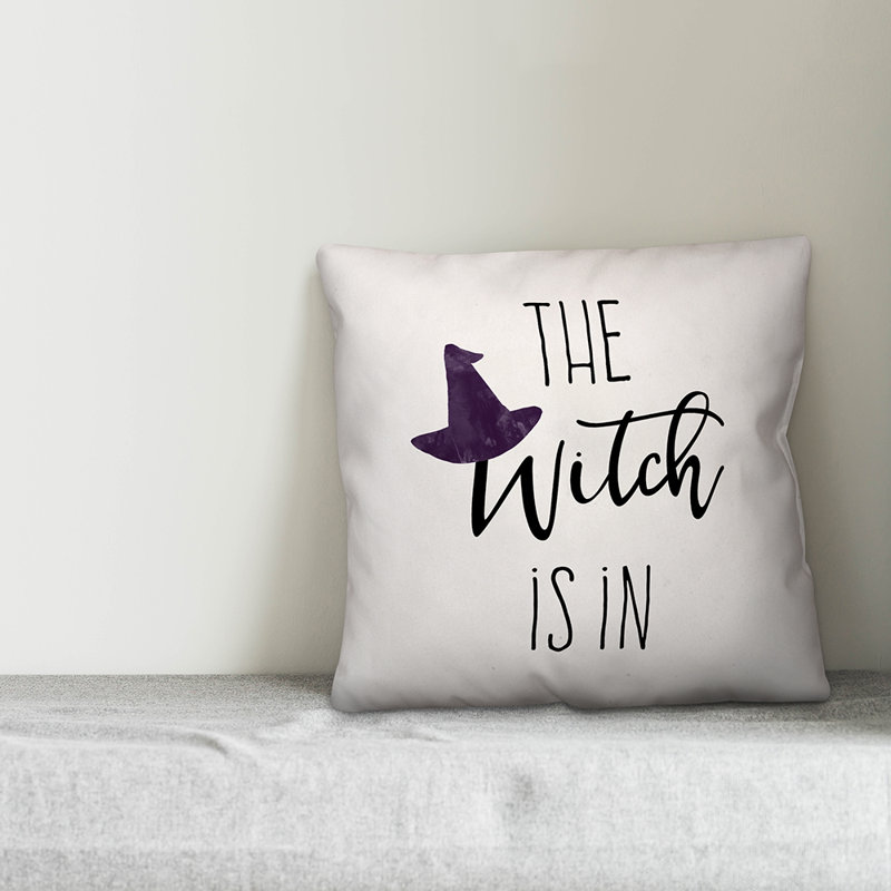  Coussin The Witch Is in