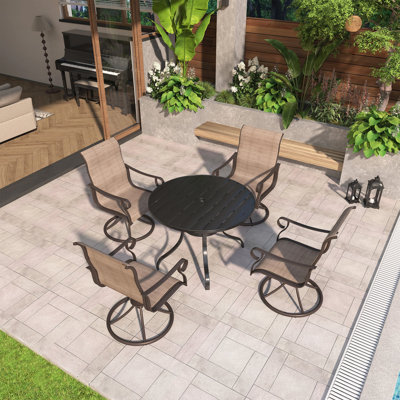 Ensemble 5 pièces de chaises de patio pivotantes en acier (parasol à durée limitée)
