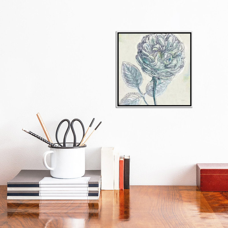 Belle Fleur III, impression sur toile tendue, H 12 po x l 12 po x P 1,5 po, Pas de tapis, Toile avec cadre blanc
