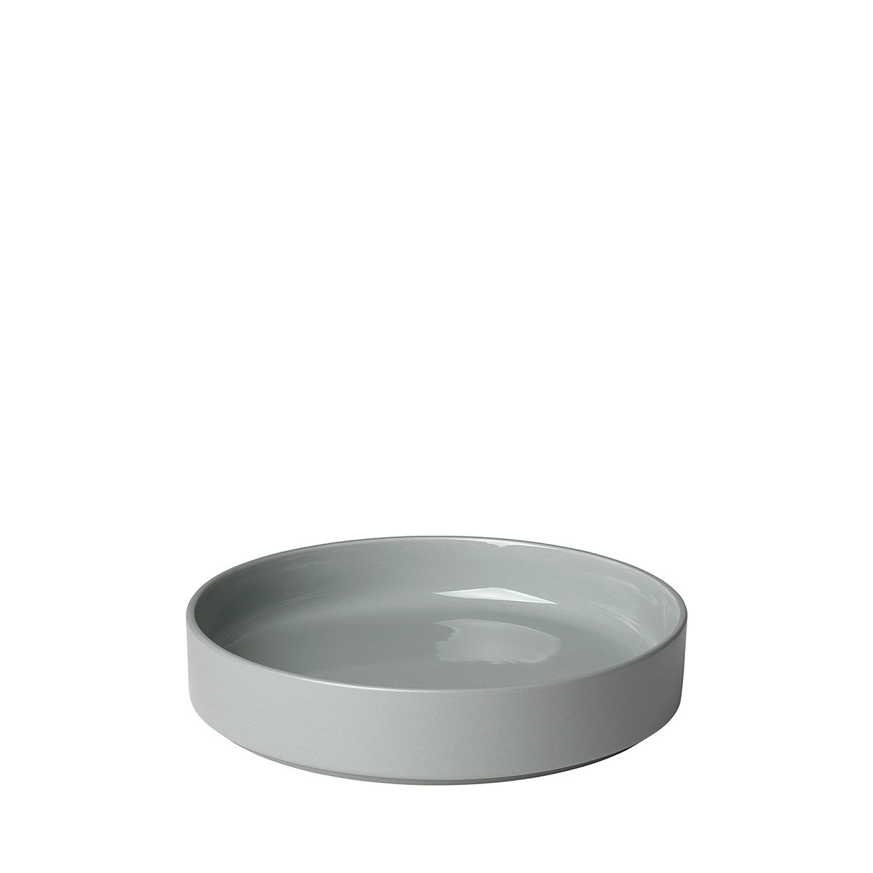 Pilar 8" Salad Plate, Gray