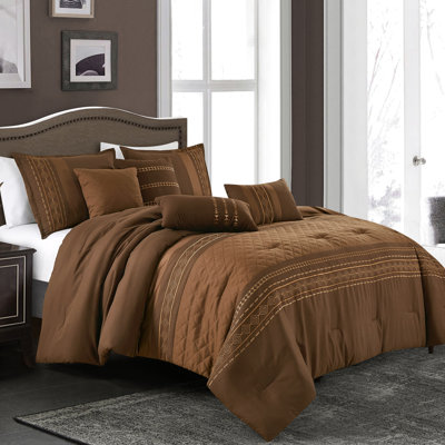 Zuza Contemporary Striped Comforter