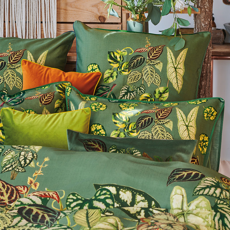 Gjorgji Green Satin 120 TC Duvet Cover