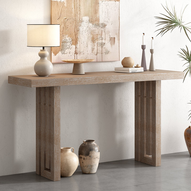 Console sophistiquée en placage de chêne avec une conception latérale unique, parfaite pour les espaces de vie modernes