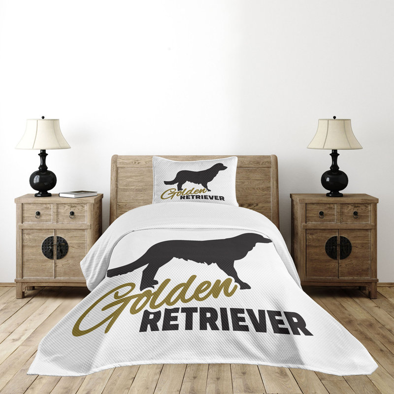 Golden Retriever Twin White Quilted Bedspread Set