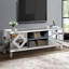 Console multimédia moderne avec portes en miroir en forme de diamant et espace de rangement ouvert-131247040-131247042
