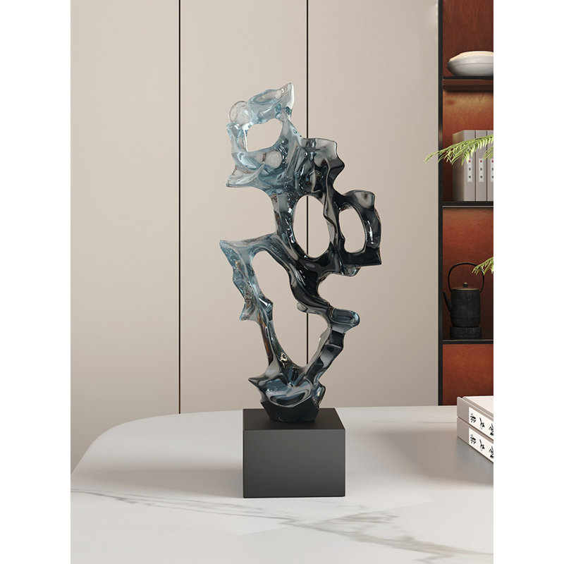 Ornements de sculpture en pierre de taihu abstraits simples dans le salon