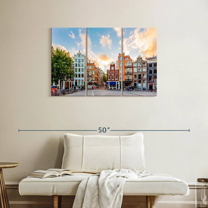 Amazing Amsterdam, H 24 po x l 38 po