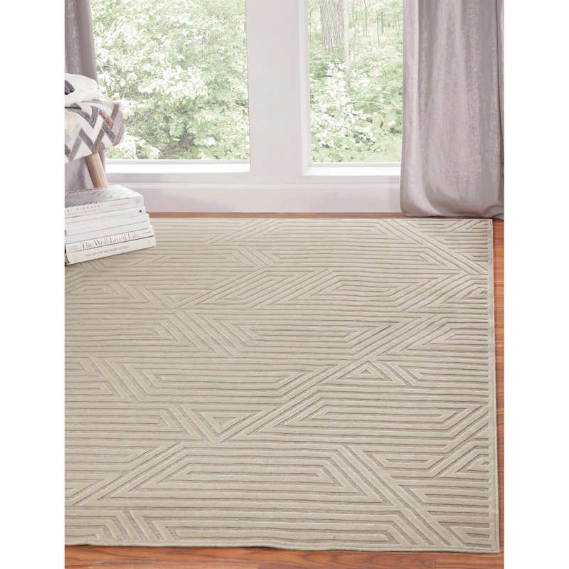 Élégant tapis haut / bas avec base en chenille de style contemporain pour les salons