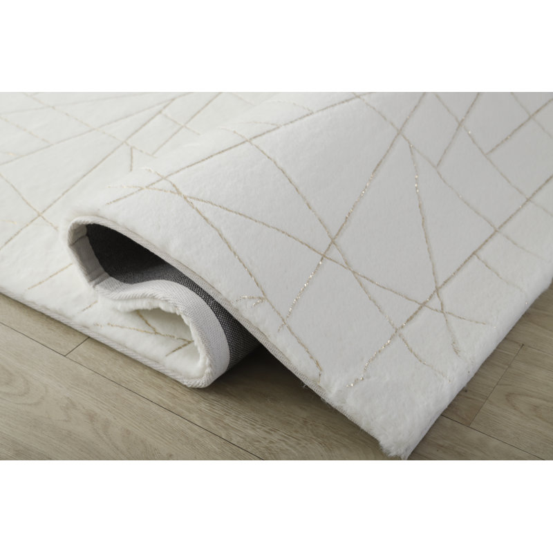 Tapis blanc rectangulaire de la collection Catignani - 5 pi x 7 pi, Rectangle 7 pi 6 po x 9 pi 6 po