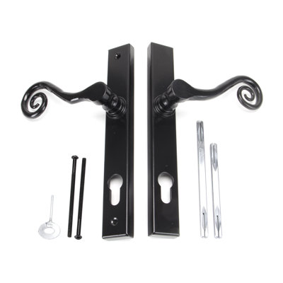 Monkeytail Lock Left Hand Door Handle