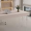 Bureau d'ordinateur-542493553