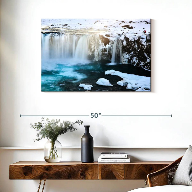 Cascade enneigée d'Alvord Alaskan, H 24 po x l 36 po