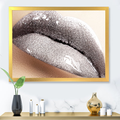 " Close Up Of Woman Lips With Glittering Silver "