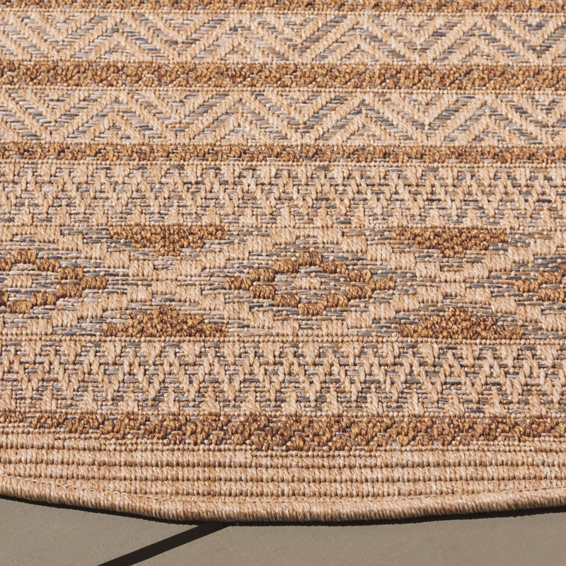 Lashaunna Wicker Performance Southwestern Rug, Round 6'7"