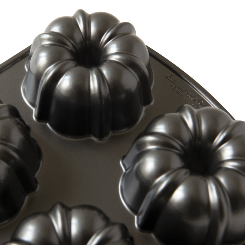 Nordic Ware Non-Stick Bundt Pan