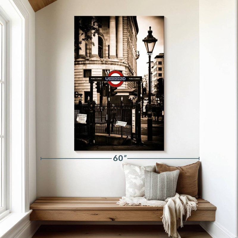 Enseigne de métro Sireci London, H 51 po x l 34 po