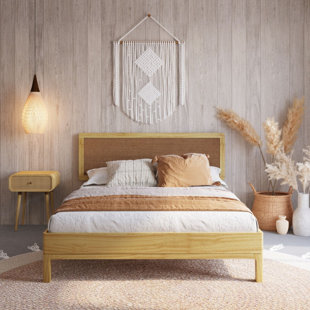 Teakwood Bed Queen Size ABSOLUTELY BEAUTIFUL! Teak Wood
