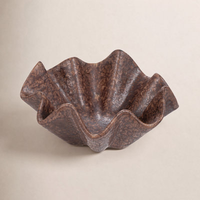 Round Stoneware Ruffled Bowl with Reactive Glaze