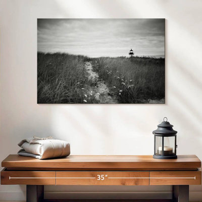 Nicci Nantucket Light