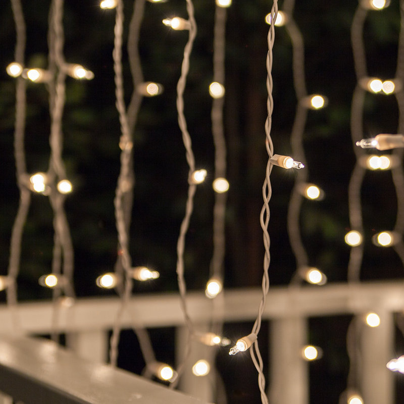 Curtain Icicle Lights, 7,5" L x 6" D, Clear