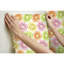 Rouleau de papier peint autocollant L 18,9 pi x l 18 po Citrus Sweet