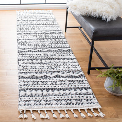 Wendt Moroccan Tassel Shag Performance Southwestern Rug