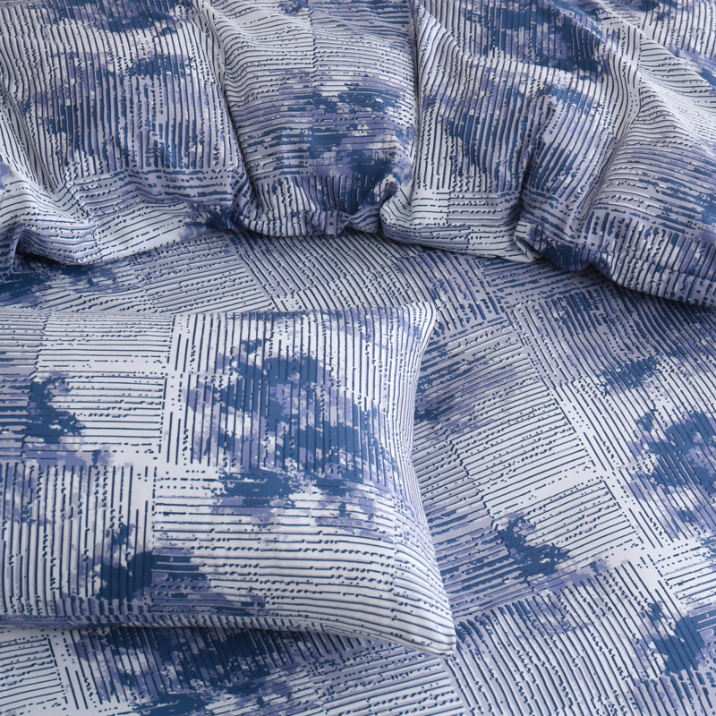 Dailynap Blue Floral Print Bedding Set, King Duvet Cover & Insert + 2 Pillowcases