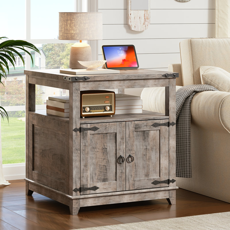 Table de bout Farmhouse avec station de charge, armoire à 2 portes et tablette ouverte, Grège