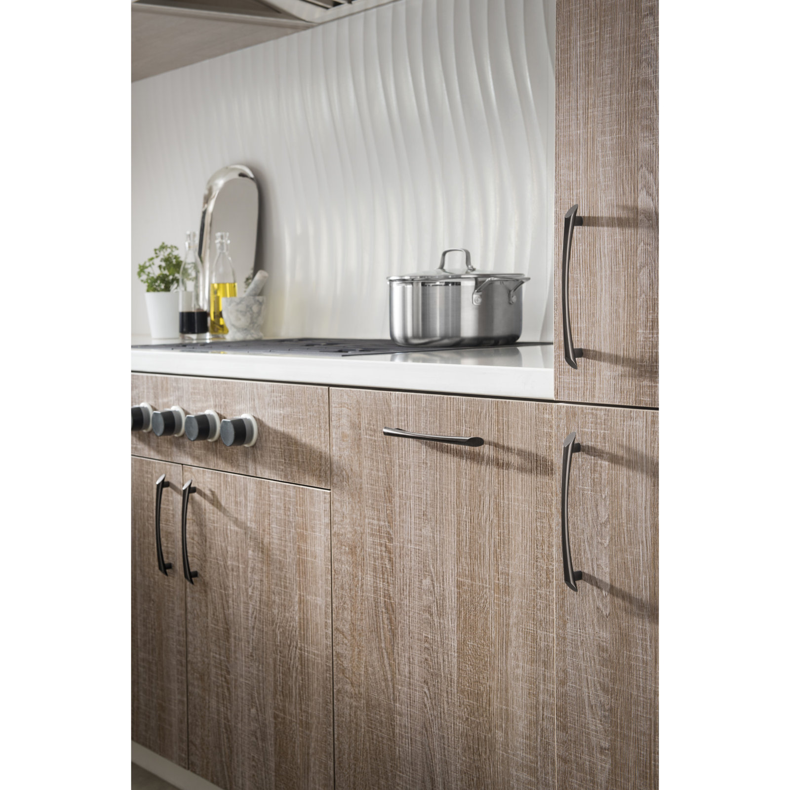 Edgewater Bar Cabinet Pull, Oiled Rubbed Bronze, 6 5/16" Center to Center