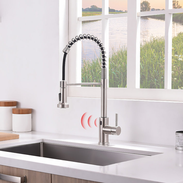 Touchless Kitchen Faucet with Pull-Out Sprayer, Motion Sensor Activated, Hands-Free Automatic Operation