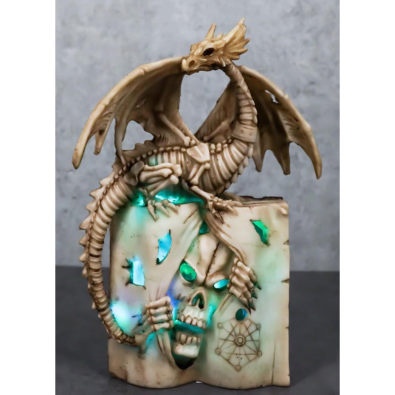 Fantasy & Sci-Fi Figurines & Sculptures