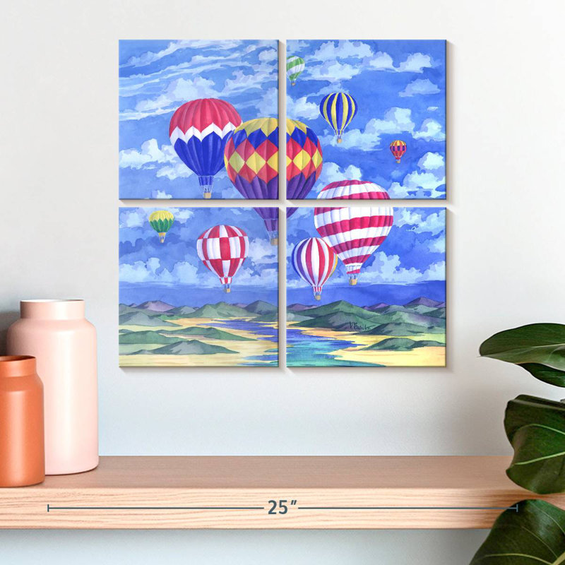 Ballons au-dessus de la rivière Mehar