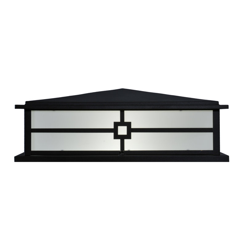 Seneca 4 - Light Pier Mount Light