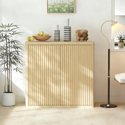 Buffet de 34,6 po avec portes à double cannelure, armoire à 3 niveaux avec 2 tablettes réglables, armoire de rangement pour la salle à manger, le vestibule, le couloir et le salon - Naturel