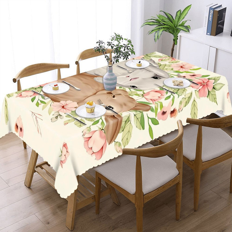 Nappe à motif floral aquarelle